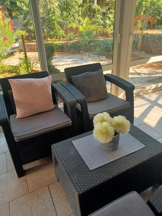 Apartment Sun Garden Malinska Exterior foto